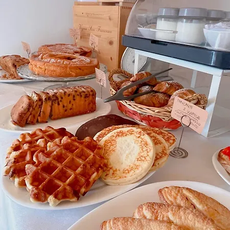 Regina Margherita Couette-café Marzamemi