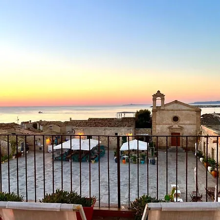 Regina Margherita Nocleg ze śniadaniem