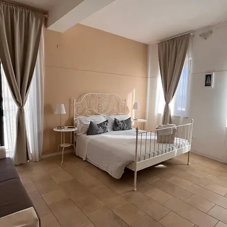 Bed & Breakfast Regina Margherita Marzamemi